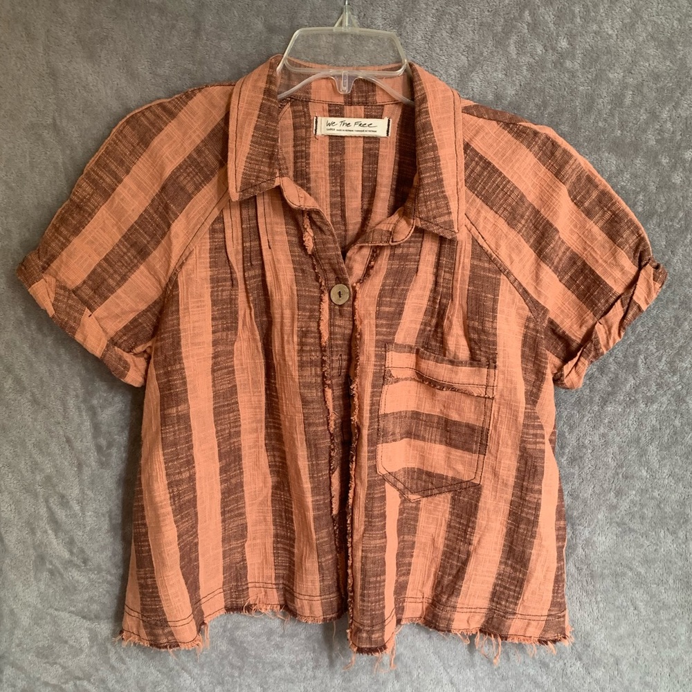 NWOT! We the Free Crop Top Button Up